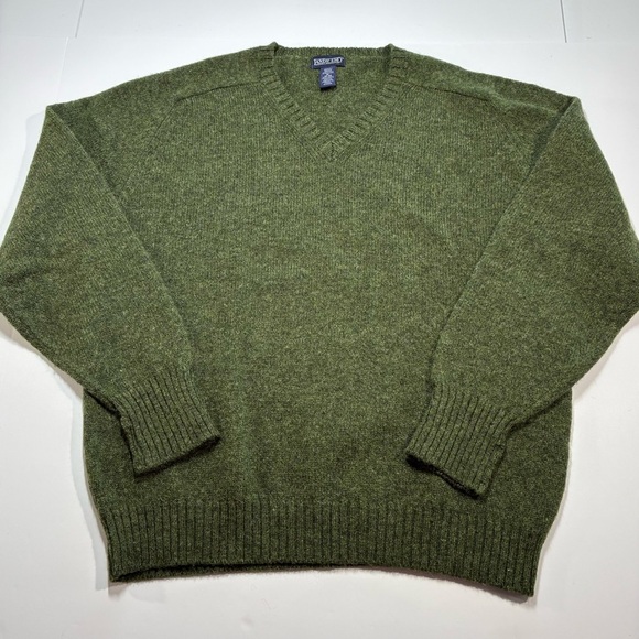 Lands' End 100% Wool Vintage V-neck pullover sweater Hunter Green XL - Picture 1 of 4